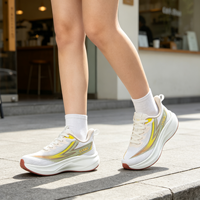 Chaussures de course confortables pour femmes, baskets ODM personnalisables avec logo, semelle épaisse et souple, style marche, chaussures de sport