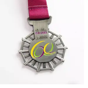 Medalha de ouro 3D para dança, futebol, liga de zinco e metal, medalha de ouro giratória 3D, novidade gravada