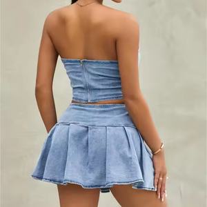 ชุดเดนิมผู้หญิงคุณภาพสูงลดราคาสุดฮอต เสื้อครอปเปิดไหล่เซ็กซี่ กระโปรงมินิทรงพลีท ผ้ายีนส์ฟอกสีเอซิด - Product Image 4