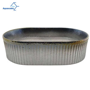 Lavabo in Ceramica con Design Superficiale a Struttura Molecolare Galvanizzata - Product Image 4