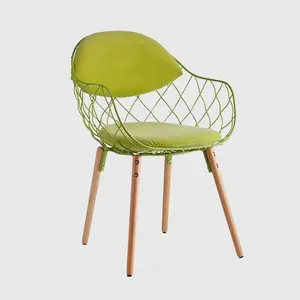 Nordic luxury wholesale metal velvet iron wire dining chair