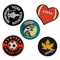 Logo en tissu personnalisé tissé Patch insigne brodé Patch coudre sur le fer sur des patchs de broderie de haute qualité pour les vêtements