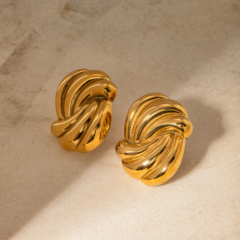 Fashion Zircon Brass With 18K Gold