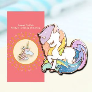 Broche personnalisée en alliage de zinc avec logo promotionnel, motif cheval arc-en-ciel scintillant, en métal, pour cadeau d'entreprise - Product Image 3