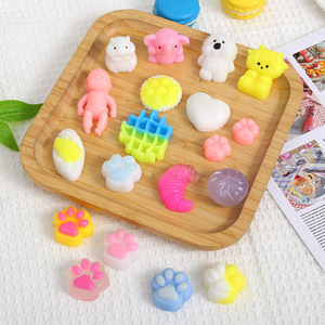 Mini jouet à presser en forme de nez, jouet anti-stress en TPR, mini balles mignonnes assorties aléatoires - Product Image 4
