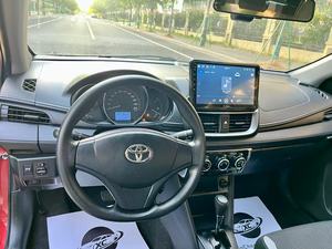 Toyota <span class=keywords><strong>Yaris</strong></span> L 1.5E CVT <span class=keywords><strong>2020</strong></span>, Automático, <span class=keywords><strong>Hatchback</strong></span>, Volante a la Izquierda, en Buen Estado, para Venta al Por Mayor en África - Product Image 5