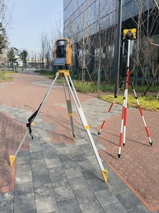 Электронный тахеометр Hi-target ZTS-720/HTS-720 с 30-кратным увеличением, точностью 2 секунды, защитой IP65, дальностью 1000 метров (призма), для геодезических работ - Product Image 6