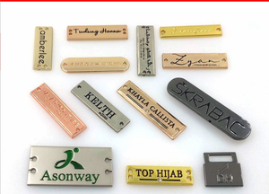 Hand genähtes Bekleidungs zubehör aus Zink legierung Gestanzte Metall-Typenschild-Tags mit Logo-Gravur technik für Socken, die Buchstaben schnitzen - Product Image 6