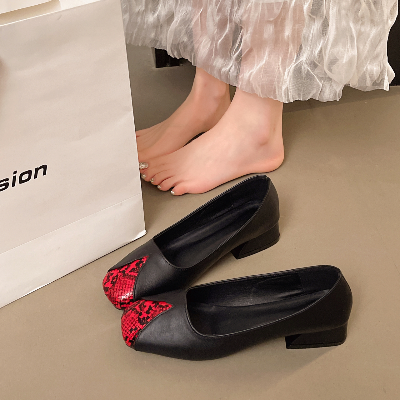 Deals Low Heel Black Dress Shoes Perfect for Parties & Weddings | Alibaba.com Deals Low Heel Black Dress Shoes Perfect for Parties & Weddings | Alibaba.com