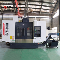 Centre d'usinage vertical CNC VMC1270 à structure rigide certifié CE avec protection intégrale pour l'usinage de plaques d'acier de bases de moules