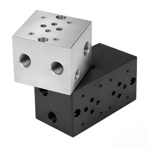 Bloc de distribution de soupapes haute pression sur mesure usiné CNC en aluminium et acier pour groupe hydraulique - Product Image 1