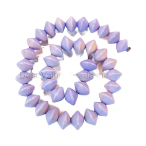 Cuentas de madera Forma de hoja de diamante 15x10mm Lavanda 16 pulgadas Longitud de hebra para la fabricación de joyas - Product Image 1
