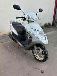 Motos d'<span class=keywords><strong>occasion</strong></span> <span class=keywords><strong>Honda</strong></span> <span class=keywords><strong>125</strong></span> monocylindre <span class=keywords><strong>125</strong></span>-7, <span class=keywords><strong>scooter</strong></span> à deux roues à moteur essence 125cc, motos à essence - Product Image 2