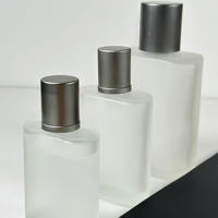 Logo personnalisé au prix de gros bouteille de parfum vide en verre carré dépoli de qualité supérieure 30ml 50ml 100ml vaporisateur de luxe avec boîte