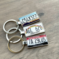 Porte-clés Souvenir Personnalisé en Alliage de Zinc Époxy, Plaque d'Immatriculation Vintage de Ville Américaine, Cadeau Promotionnel Étanche, Vente en Gros Direct Usine