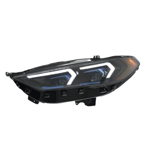 Conjunto de Faros Delanteros 17-20, Modificación con Ganchos Dobles, Estilo Americano, 12V 50W, Lente LED, Luz Diurna, Direccional, 1 Año de Garantía - Product Image 1