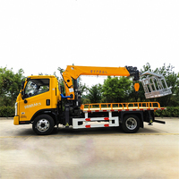 Grue mobile sur camion télécommandée de Chine avec bras télescopique droit de 6,3T