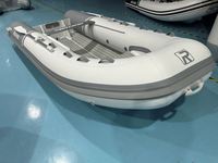 Bateau semi-rigide (RHIB) 10,5 pieds pour 5 personnes, en Hypalon Achilles avec compartiment de rangement avant en aluminium étanche, modèle de luxe, fabriqué en Chine (OEM/ODM)