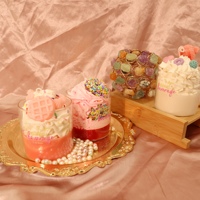 C & H Unique Diy OEM Aiguilles à sucre Cire de soja naturelle Bougies parfumées Party Favors Sprinkles Happy Birthday Cake Soy Scented Candle