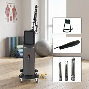 Máquina Profesional de Láser Fraccional de CO2 para Rejuvenecimiento de la Piel, Eliminación de Arrugas y Cicatrices, Enfriamiento por Aire, Enchufe del Reino Unido - Product Image 1