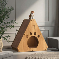 Griffoir pour chat triangulaire moderne en carton écologique multicouche haute densité, résistant à l'usure, 2,5 kg, pour l'intérieur