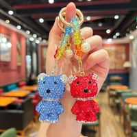 Gantungan Kunci Beruang Bertabur Rhinestone Laris Manis, Aksesoris Gantungan Tas Beruang Lucu untuk Wanita, Liontin Gantungan Kunci Mobil untuk Pasangan
