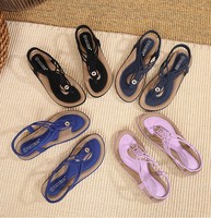 Nouvelles sandales plates à bout ouvert style bohème pour femme, antidérapantes en PU et caoutchouc, haute qualité, pour usage quotidien