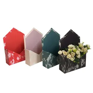 Profession eller Lieferant Blumenstrauß für Blumen Form boxen Chocolate Letter Flower Packaging Box