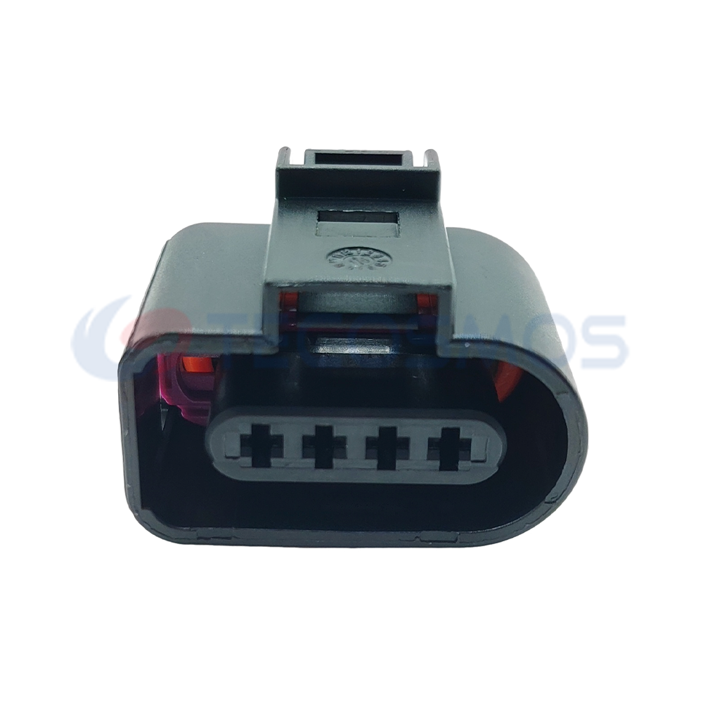 Wire Harness Plug of Automobile Waterproof Connector 4 Pin Female 4B0973724