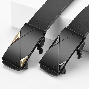 <span class=keywords><strong>Ceinture</strong></span> pour homme en alliage, polyvalente, simple, à boucle automatique, tendance pour les jeunes, décontractée, sans dents, passe-partout - Product Image 1