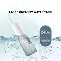 Hydropulseur Dentaire Électrique Portable de Haute Qualité 240 ml en Plastique, Sans Fil, 5 Buses, pour Nettoyage des Dents et Hygiène Buccale Domestique