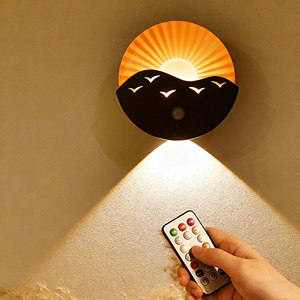 Applique murale LED moderne avec télécommande, capteur PIR et changement de couleur RGB pour salle de bain - Product Image 1