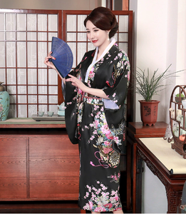 Nouveau kimono <span class=keywords><strong>japonais</strong></span> <span class=keywords><strong>traditionnel</strong></span>, imprimé populaire de fleurs, pyjama pour femmes, robe de peignoir surdimensionnée - Product Image 3