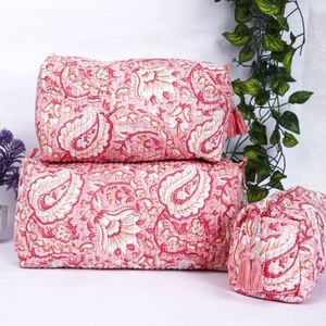 Women Eco-Friendly Cotton Makeup Organizer Bags Custom Floral Print Wash for Bag Travel Portable <b>Storage</b> Quilted Zipper - Product Image 1