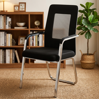 Chaises de salle de conférence avec dossier arqué, chaises de bureau informatiques pour personnel, chaise de bureau simple et élégante pour une utilisation prolongée.