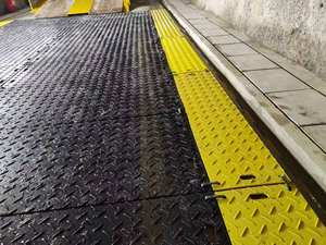 Uv प्रतिरोधी काले hdpi शीट 5 मिमी 8 मिमी 10 मिमी 15 मिमी 20 मिमी <span class=keywords><strong>4x8</strong></span>फीट आकार जमीन सुरक्षा मैट - Product Image 6