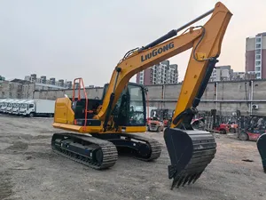 รถขุดรุ่นใหม่ 915F 15T ประหยัดน้ำมัน พร้อมประสิทธิภาพการลงทุนสูงสำหรับการขาย - Product Image 1