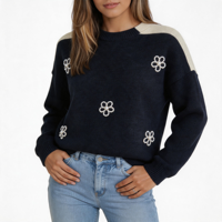 Pull-over pour femme à col ras du cou, blocs de couleur noir et blanc, avec applique florale en perles, épaules tombantes, vente en gros du fabricant