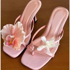 Fashion Elegant Outdoor Summer Autumn Sandals Square <b>Toe</b> Open <b>Toe</b> Flower Embellished Thick Heel Slip on for Women - Product Image 2