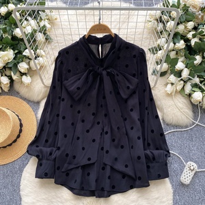 Blus lengan panjang wanita, atasan kasual pita kupu-kupu warna polos musim gugur untuk perempuan - Product Image 2
