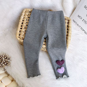 Pantalon polaire automne-hiver pour filles Style coréen Leggings polyvalents en molleton une pièce à la mode avec cœur pour bébé - Product Image 3