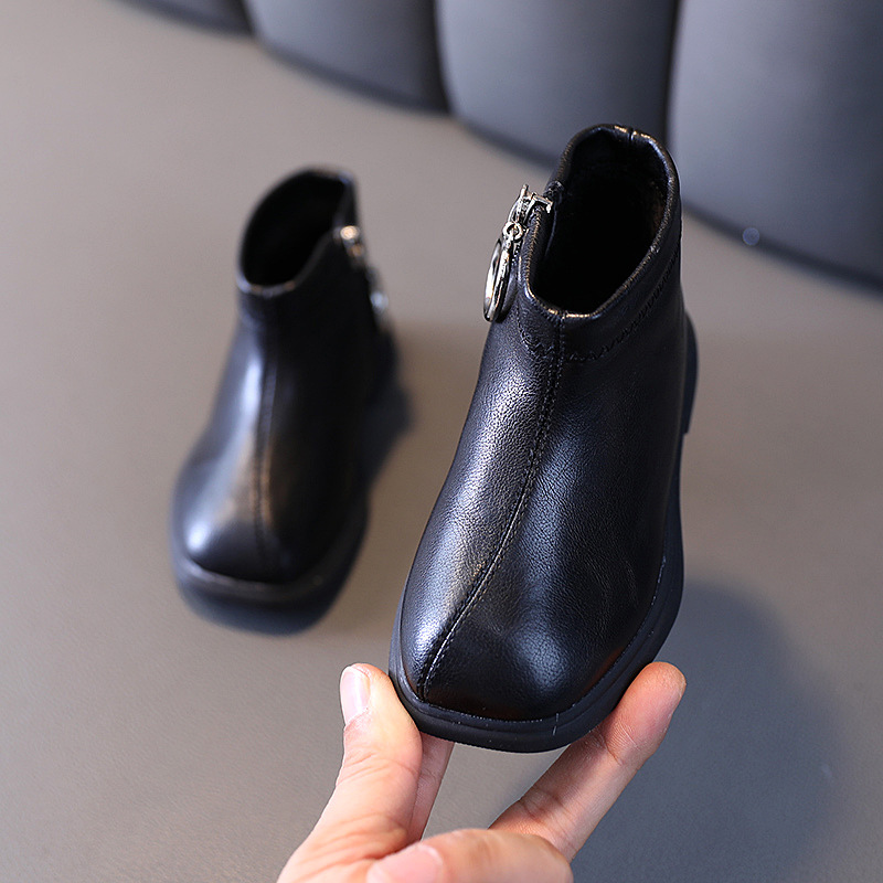 Детские модные короткие ботинки; Новинка 2020 года; Теплые бархатные Ботинки Martin для девочек; Хлопковые ботинки для маленьких девочек; Сезон зима