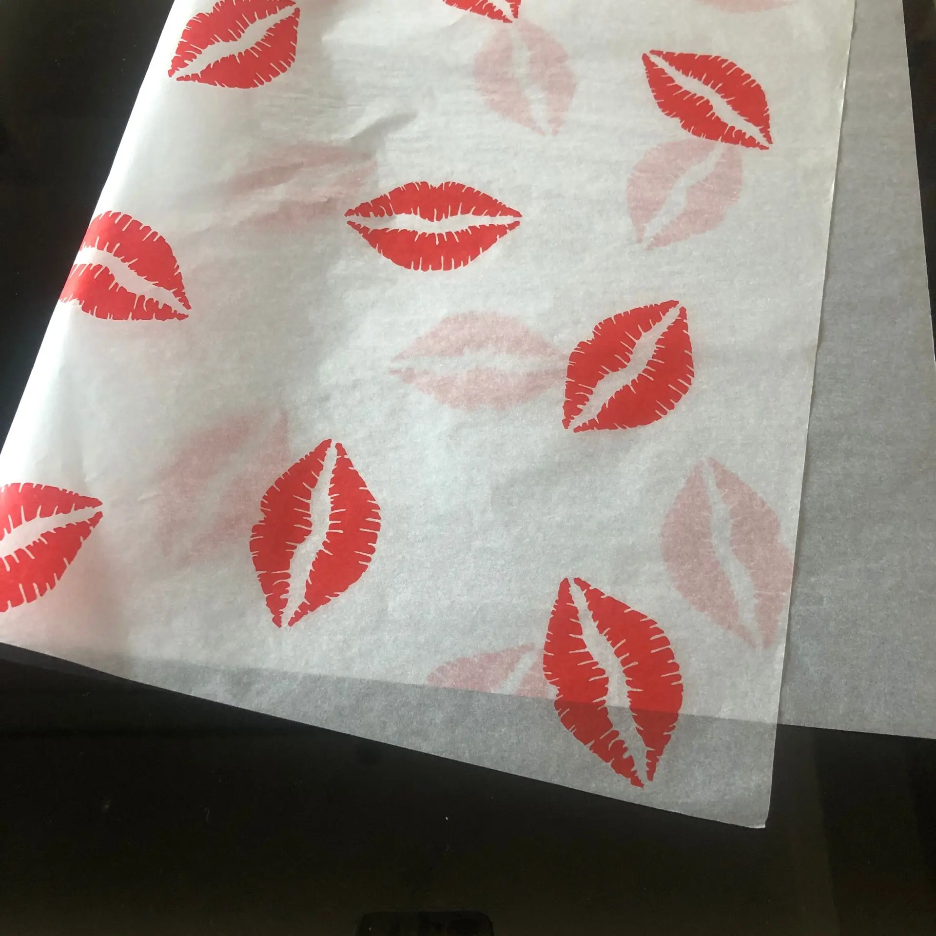 17グラムAcid Free White Tissue Paper Lipとロゴで印刷15 × 20インチ