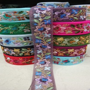 ลูกไม้ปักลายดอกไม้ทำเองได้พร้อมลายปักดอกไม้สีสันสดใส - Product Image 3