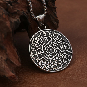 yunnique Viking Compass Stainless Steel Pendant Necklace For Men Round Design Titanium Steel <b>Chain</b> Retro Style - Product Image 2