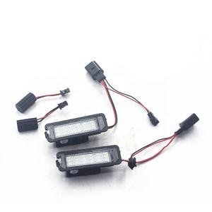 ナンバープレートライト35D943021A 1K8943021A 1K8943021B 1K8943021C 3D0943021A 3TD943021 for VW AMAROK PORSCHE CAYENNE - Product Image 1