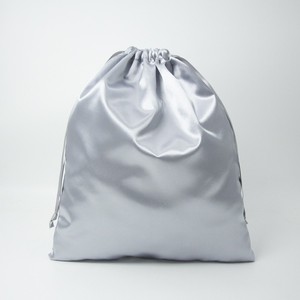 ถุงผ้าไหมซาตินสำหรับใส่ชุดวิกผมพร้อมโลโก้แบบกำหนดเอง - Product Image 2