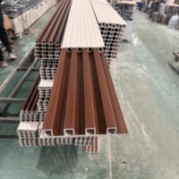 Panel Geser WPC OEM untuk Dekorasi Interior, Kayu Ramah Lingkungan, Komposit Tahan Air, Desain Modern dengan Kemasan PPWR