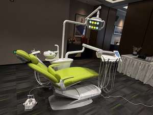 Fauteuil Dentaire Hydraulique Ambidextre Design Compact à Commutation Rapide en 1 Min avec Plateau Réglable pour Professionnels Dentaires - Product Image 3