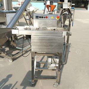 Mini máquina manual de derretir y templar chocolate para barras pequeñas, con rueda para moldear y recubrir, capacidad de 8 kg - Product Image 2